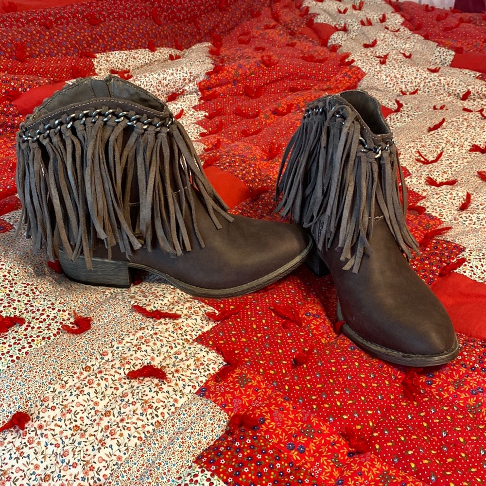 Brand New Very G Fringed Ankle Boots